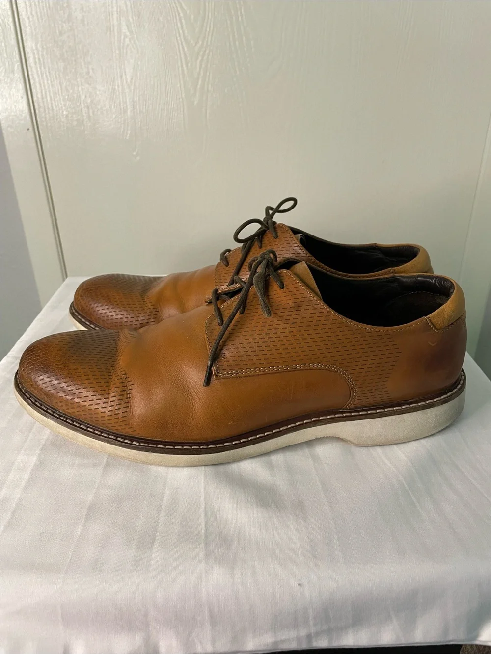 Johnston & Murphy Brown Leather Cap Toe Oxfords 10.5M
